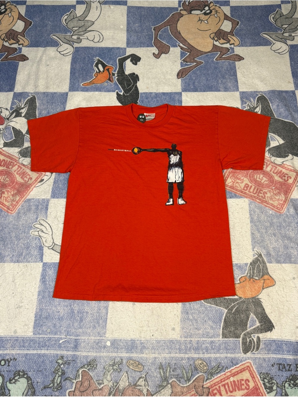 Vintage Nike basketball tee
